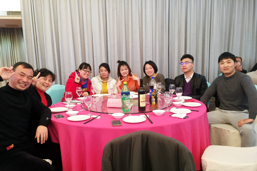 贏戰(zhàn)豬年、共創(chuàng)輝煌--山美股份隆重舉行2018年度表彰大會暨2019迎新年會
