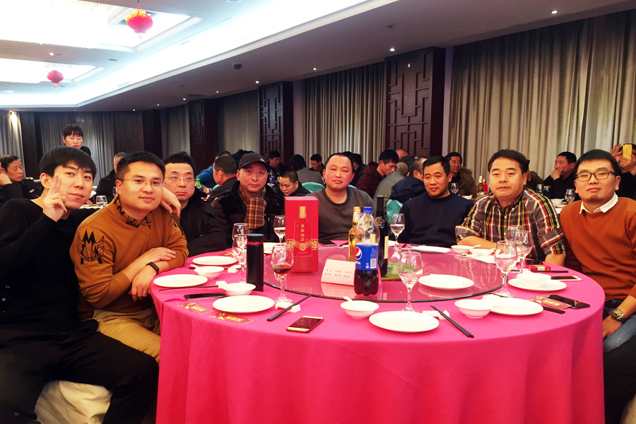 贏戰(zhàn)豬年、共創(chuàng)輝煌--山美股份隆重舉行2018年度表彰大會暨2019迎新年會