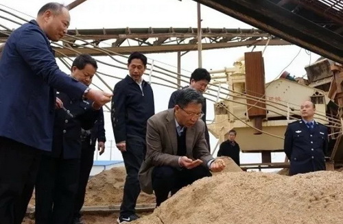 機(jī)制砂進(jìn)入“黃金時(shí)代”，機(jī)遇與挑戰(zhàn)并行，如何抓住機(jī)遇，你需要知道這四點(diǎn)！